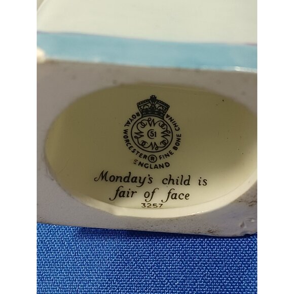 Royal Worcester 1949 Bone China Figurine Monday Child Fair Of Face #3257 England - Picture 14 of 16